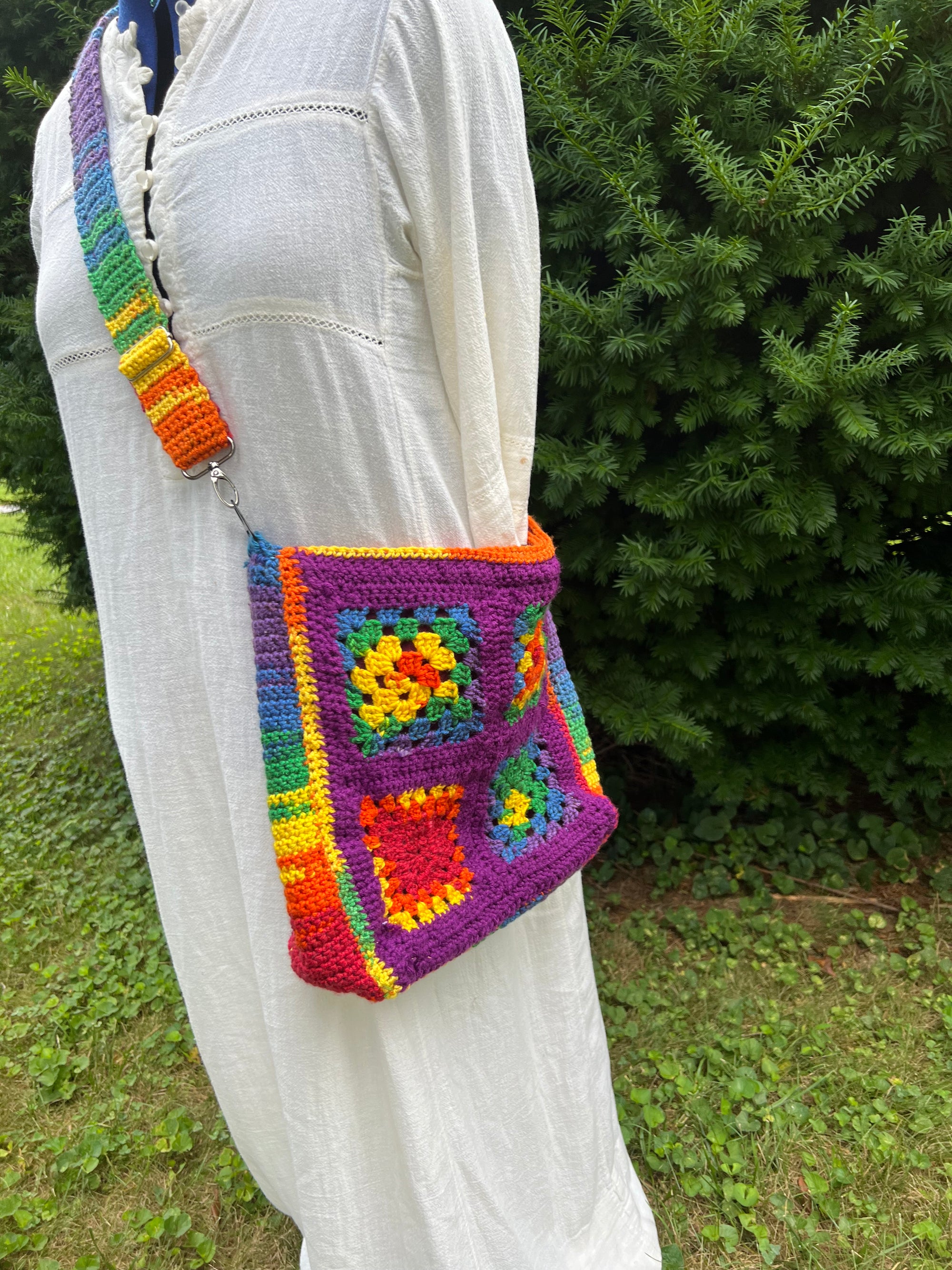 Granny Square Crossbody Bag Modern Rainbow - 12 x 12