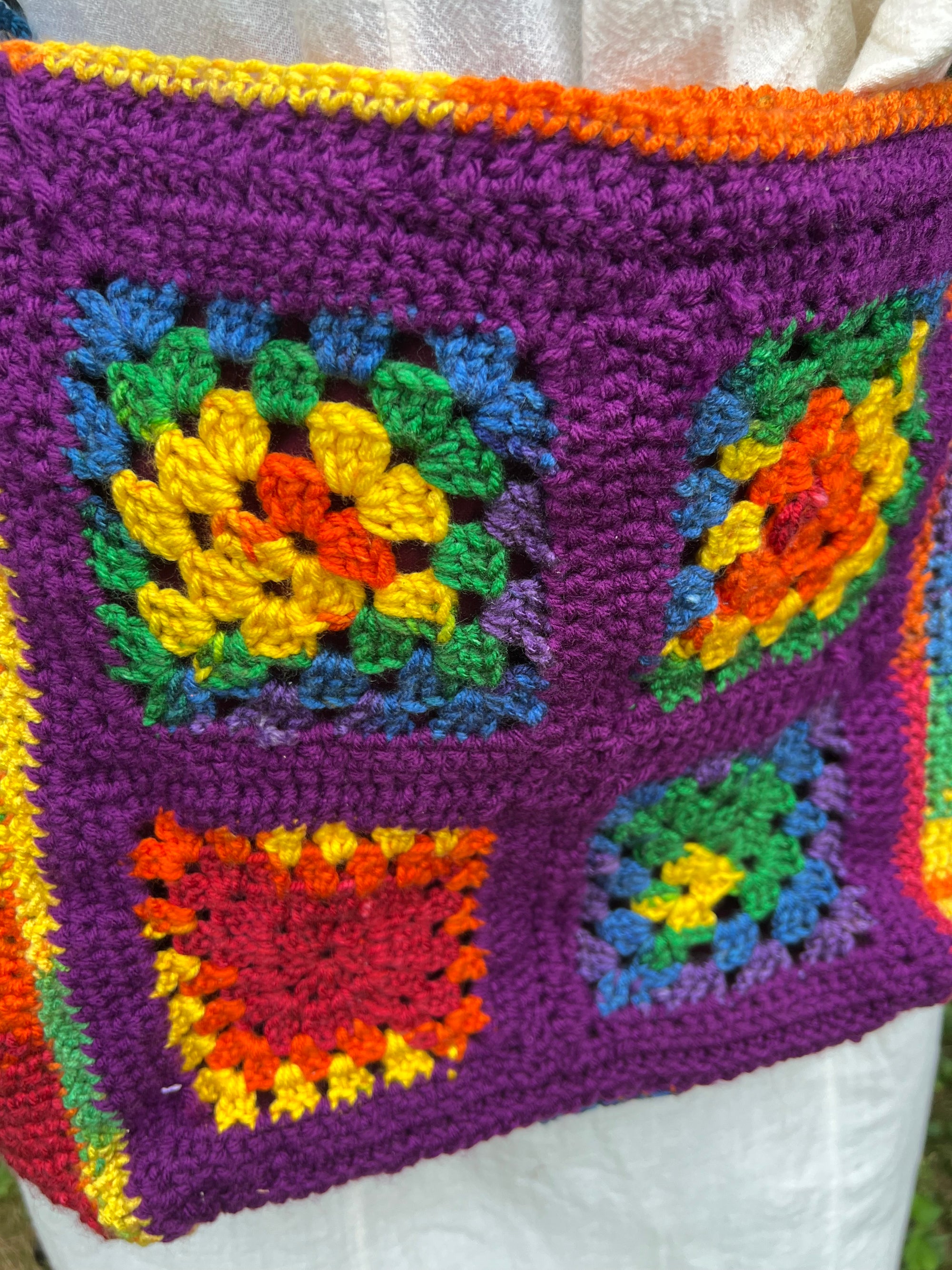 Granny Square Crossbody Bag Modern Rainbow - 12 x 12